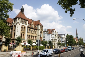 Een door de oorlog ongeschonden deel van Dresden.
