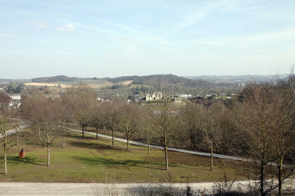 Uitzicht vanuit het Kurpark over de omgeving van Valkenburg.