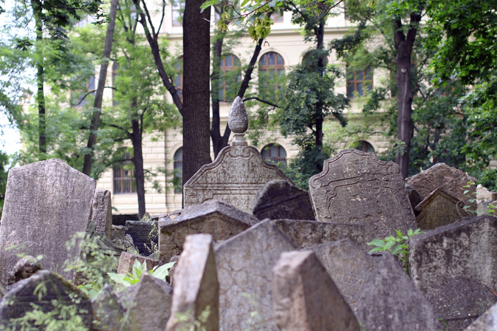 De Joodse begraafplaats