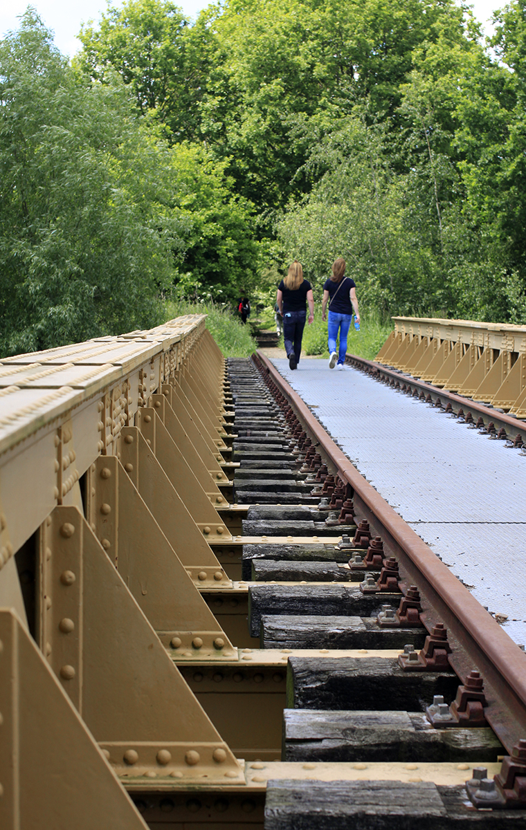 De oude spoorbrug