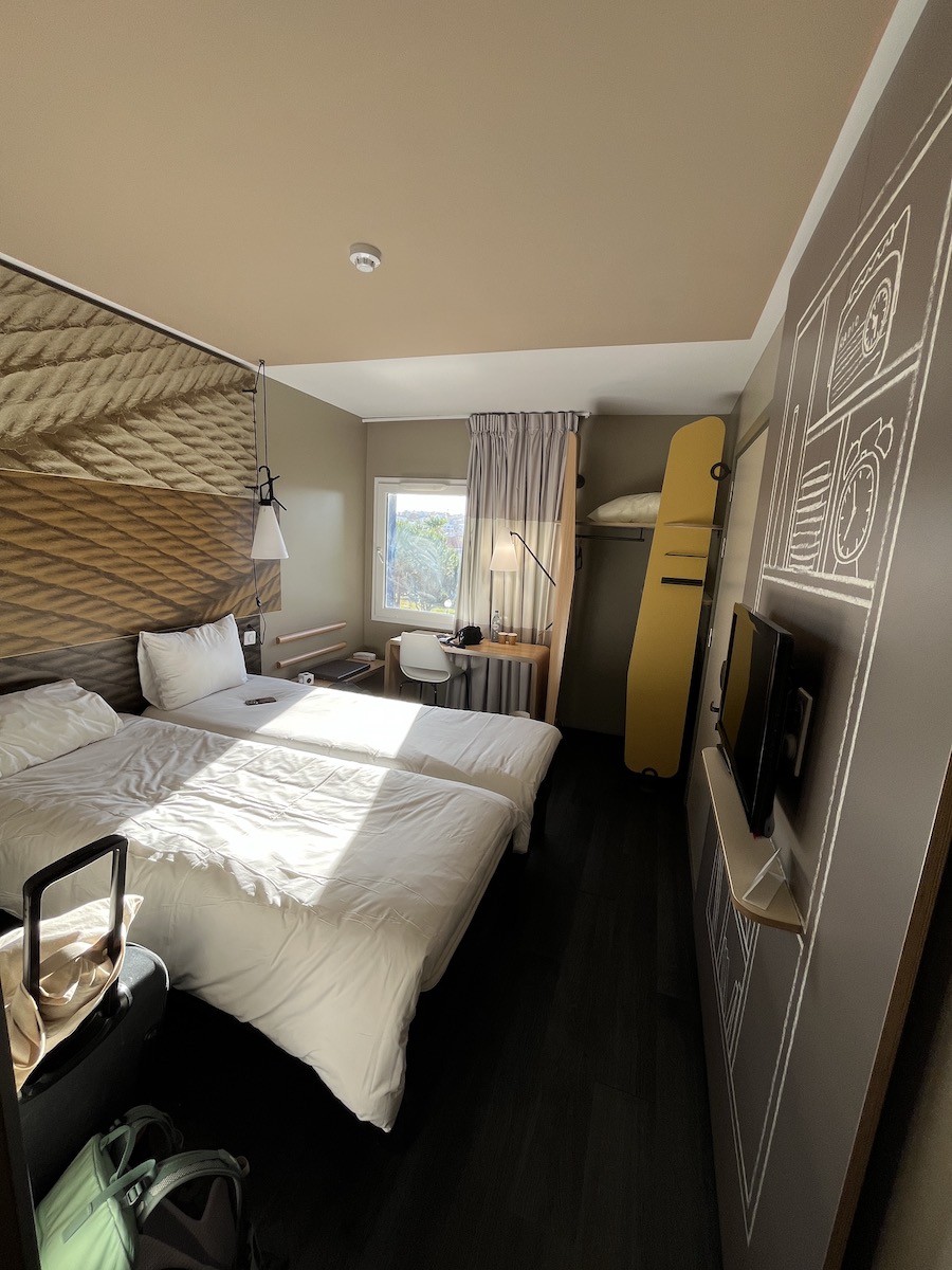 Onze hotelkamer in Hotel Ibis Faro